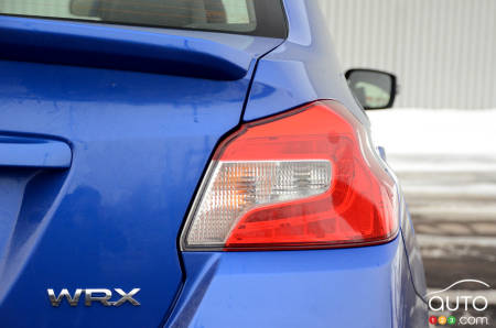 Subaru WRX 2020, arrière